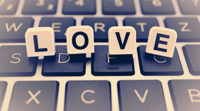 Keyboard, love, romance — Jaaneman Jaaneman Lyrics From Chhoti Si Baat [English Translation]
